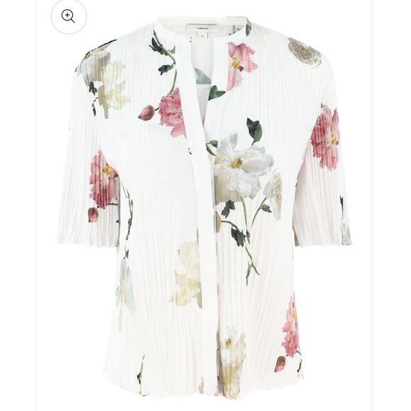 Vince Tops - Vince Wilted Peony top NWT size med